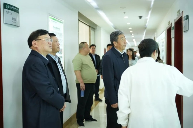 山西省供銷合作社聯(lián)合社黨組書記、理事會主任高建軍一行蒞臨公司調(diào)研指導(dǎo)
